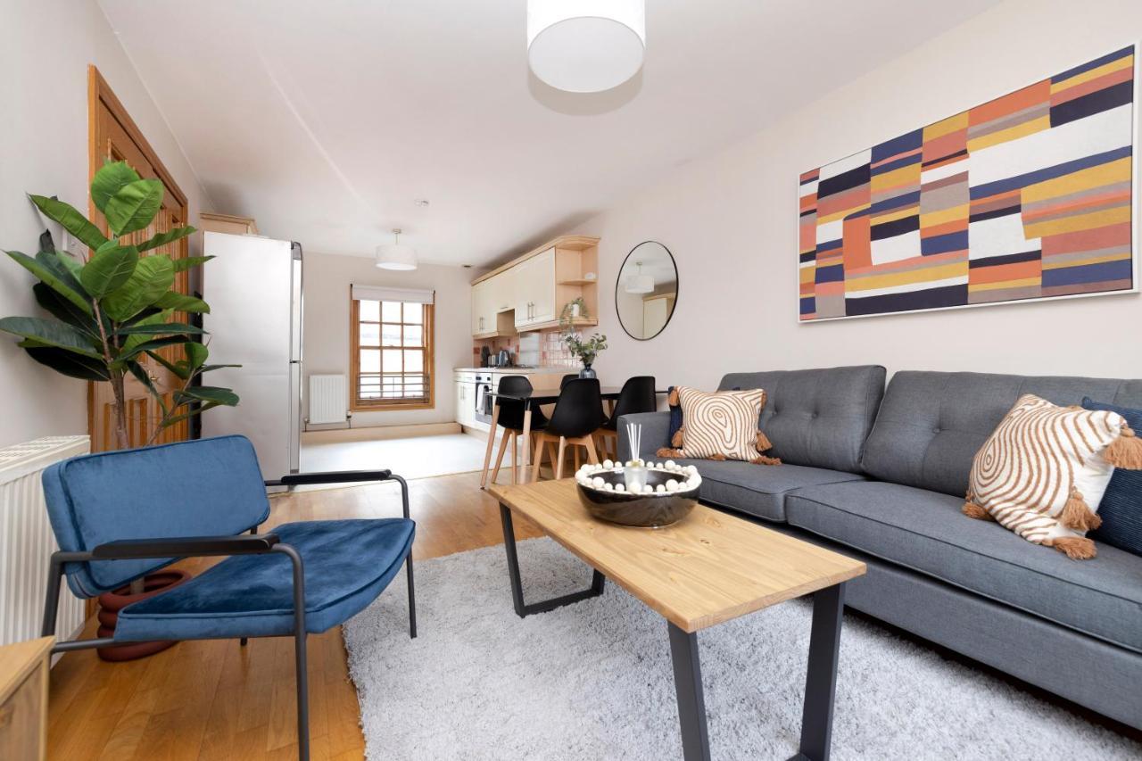 Joivy Bright And Cosy Flat Near The Scotland Gallery EDI Exterior foto