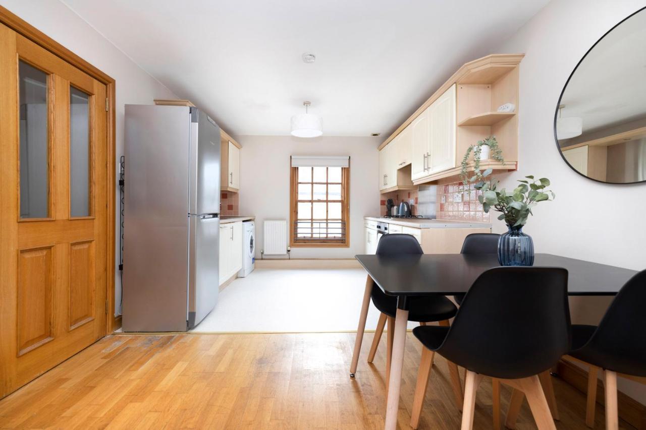 Joivy Bright And Cosy Flat Near The Scotland Gallery EDI Exterior foto